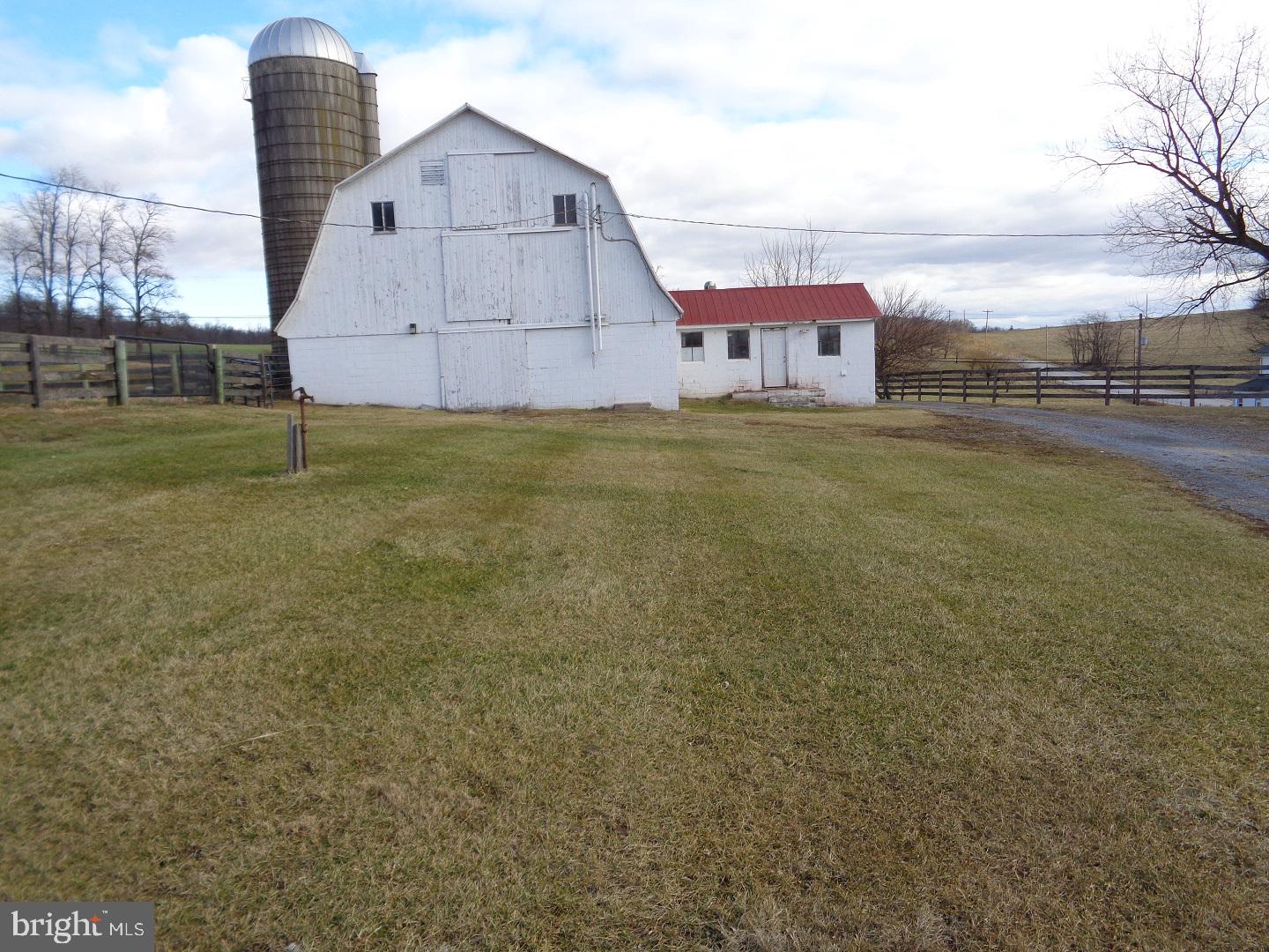 DRUMORE TWP - Farm