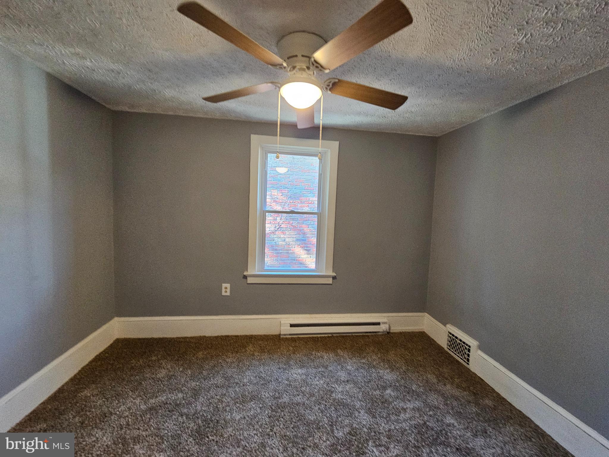 MARTINSBURG CITY - Residential Lease