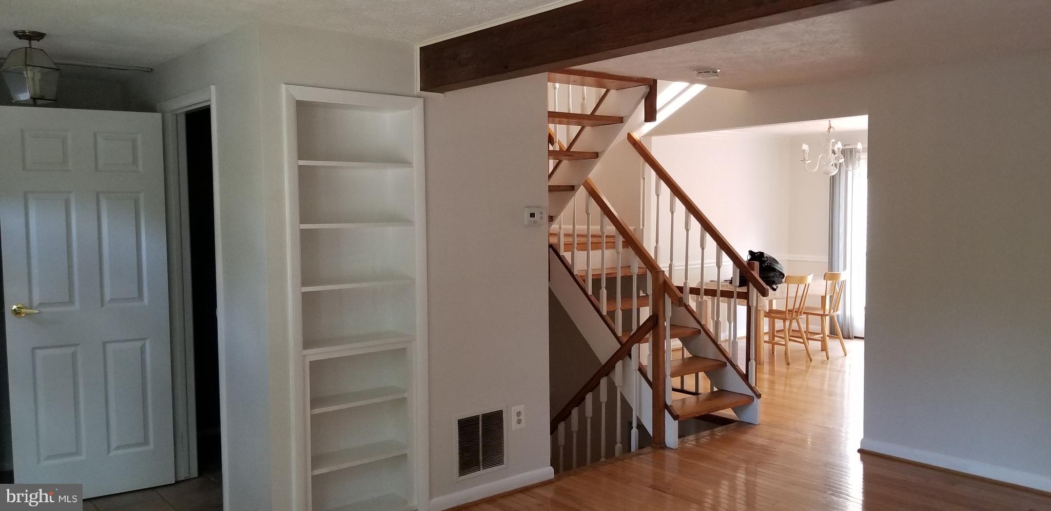 OAK SPRINGS - Residential