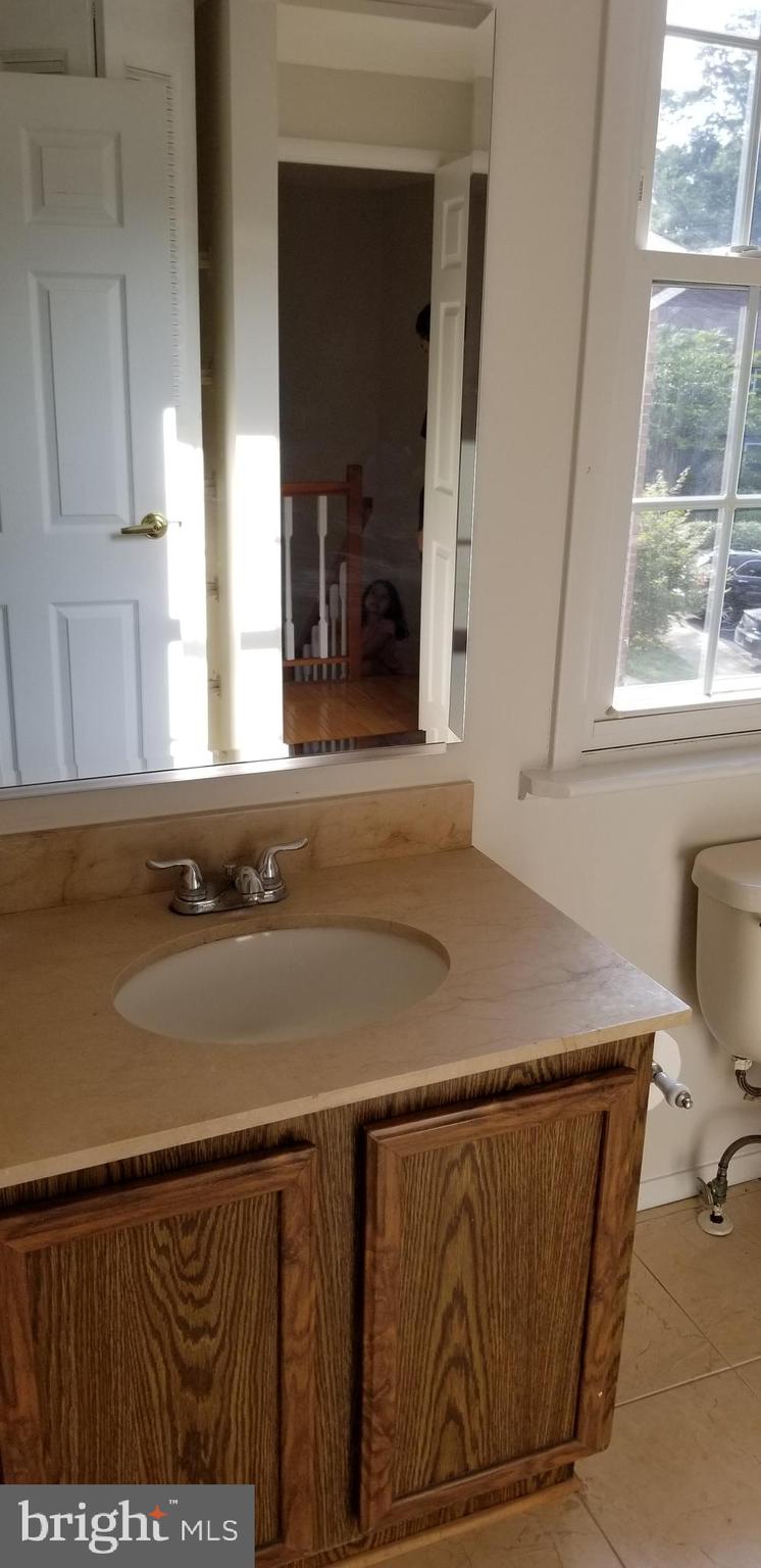 OAK SPRINGS - Residential