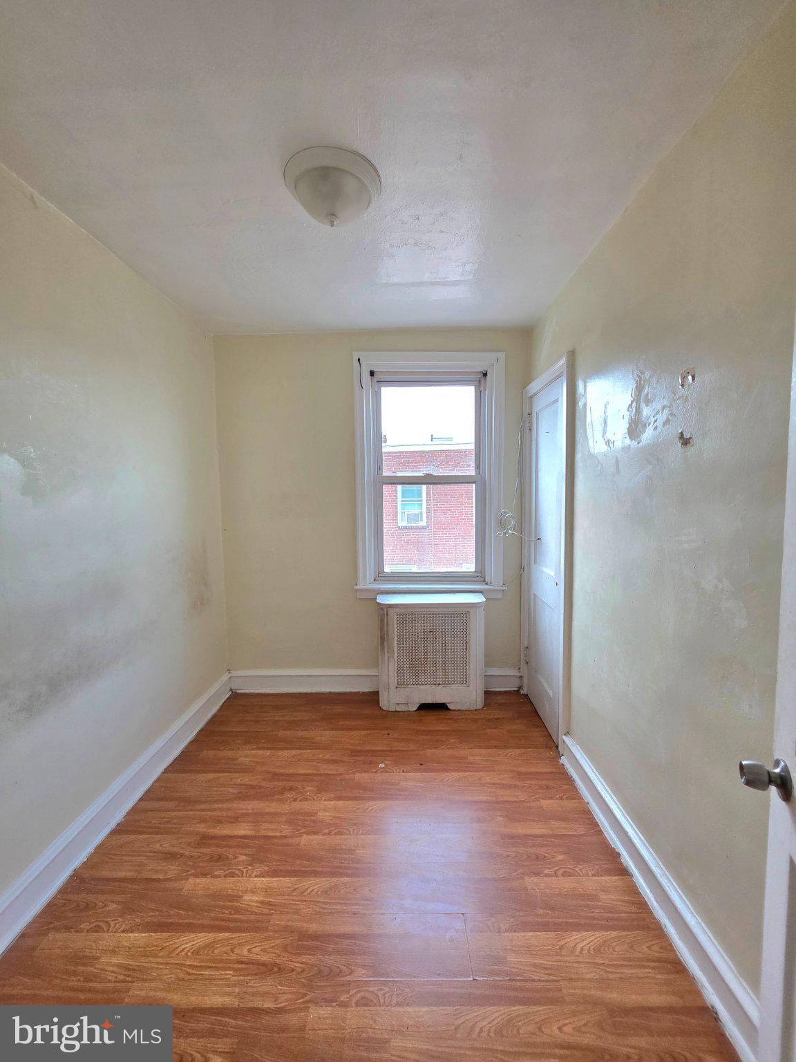 4223 LORING