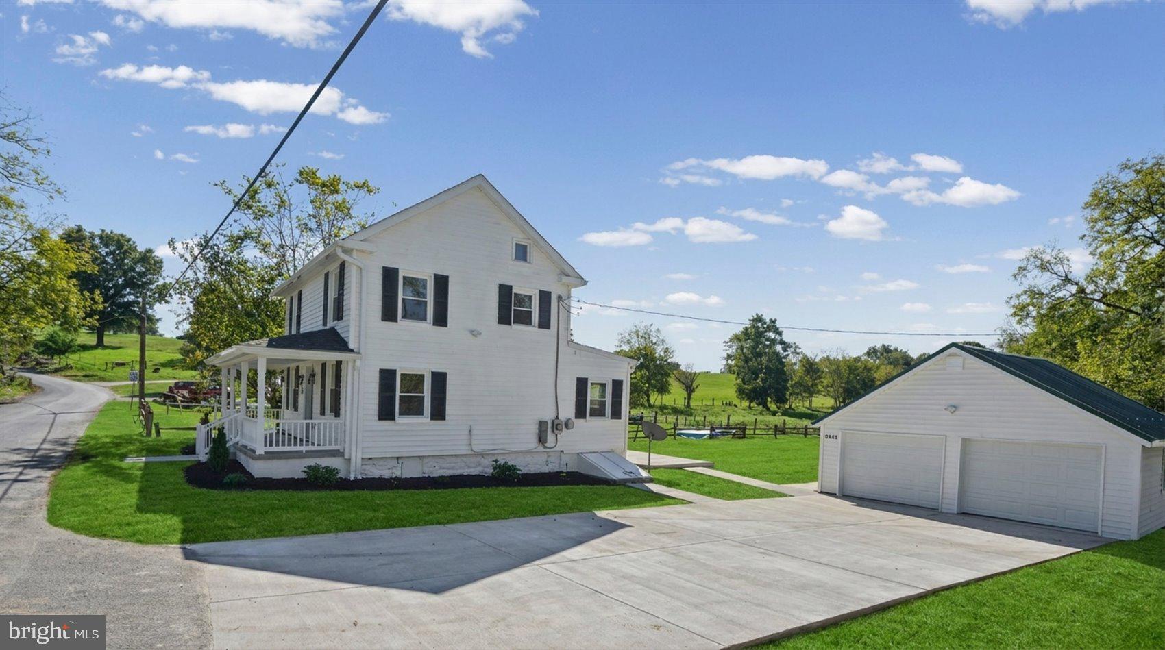 9440 HOLLOW ROAD