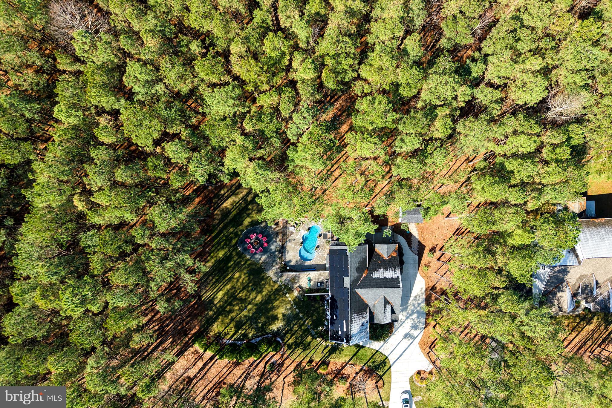 OAK CREST POND - Residential
