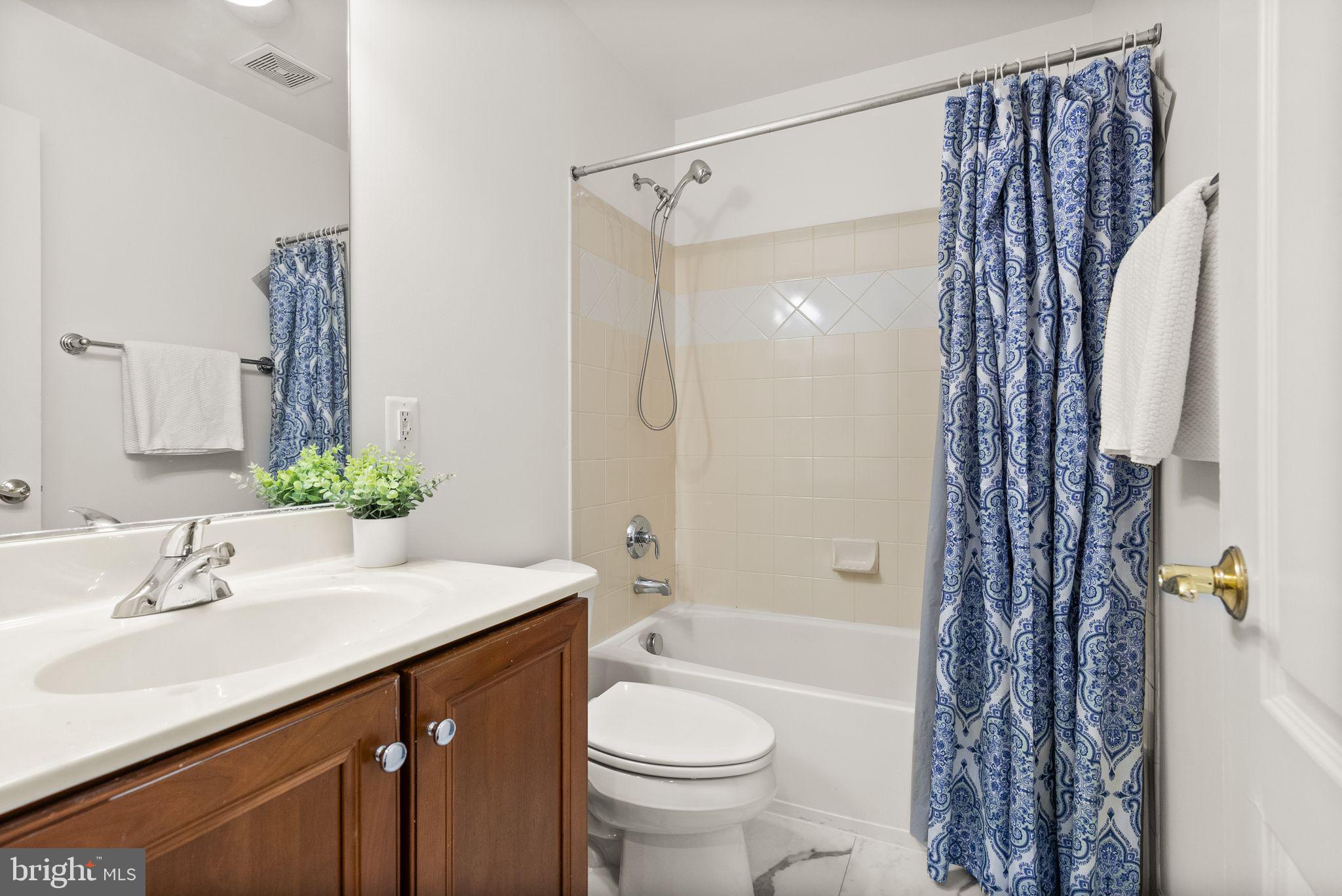 OCCOQUAN REACH - Residential