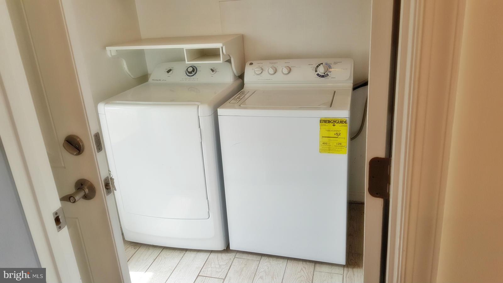 WEST LAWN - Residential