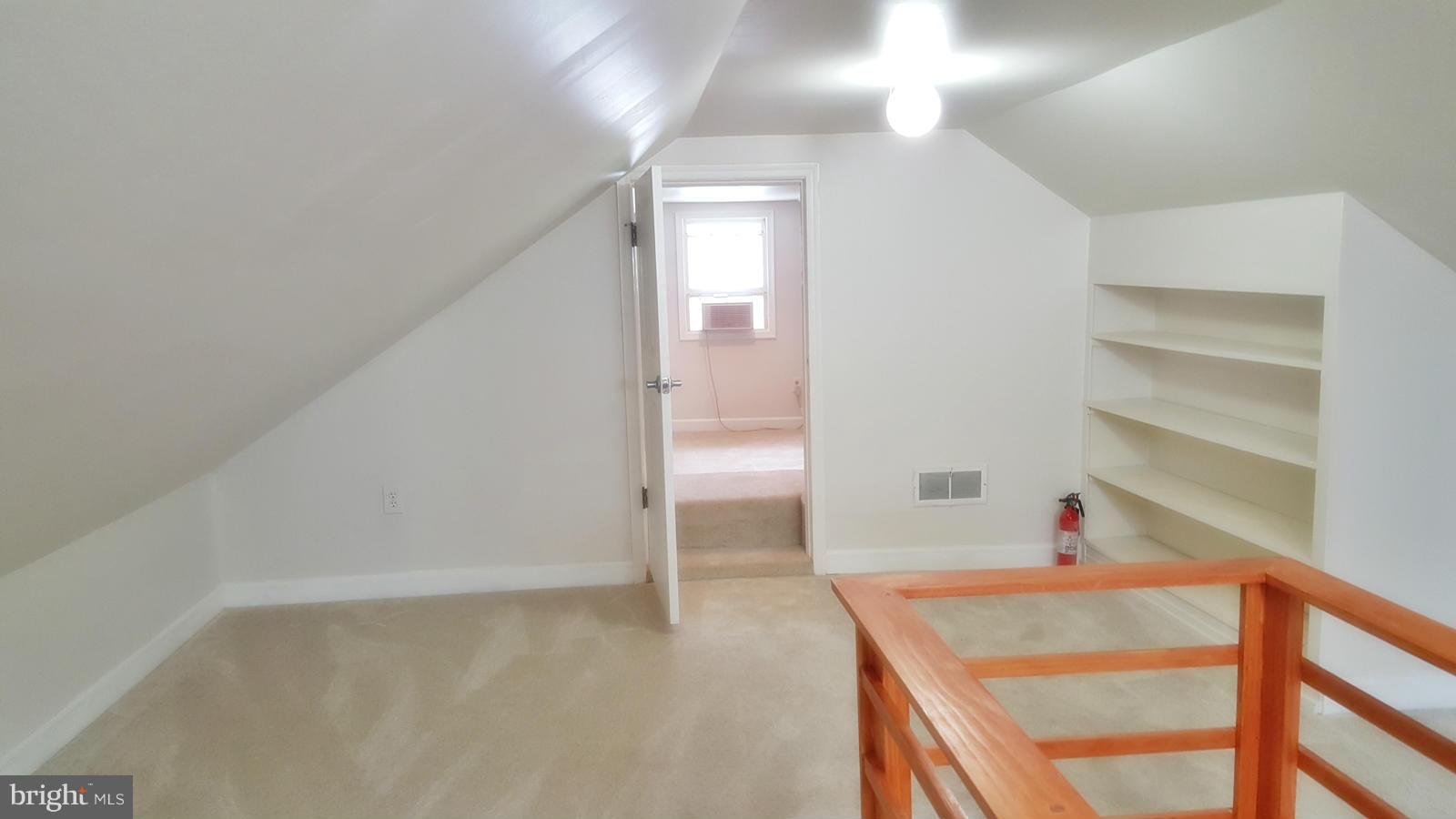 WEST LAWN - Residential