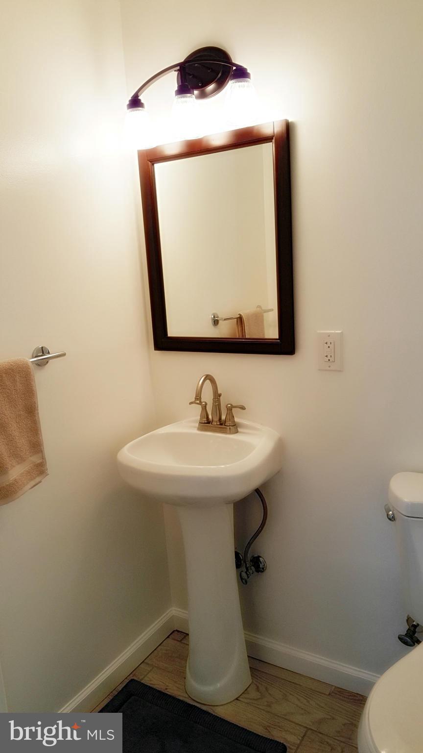 WEST LAWN - Residential