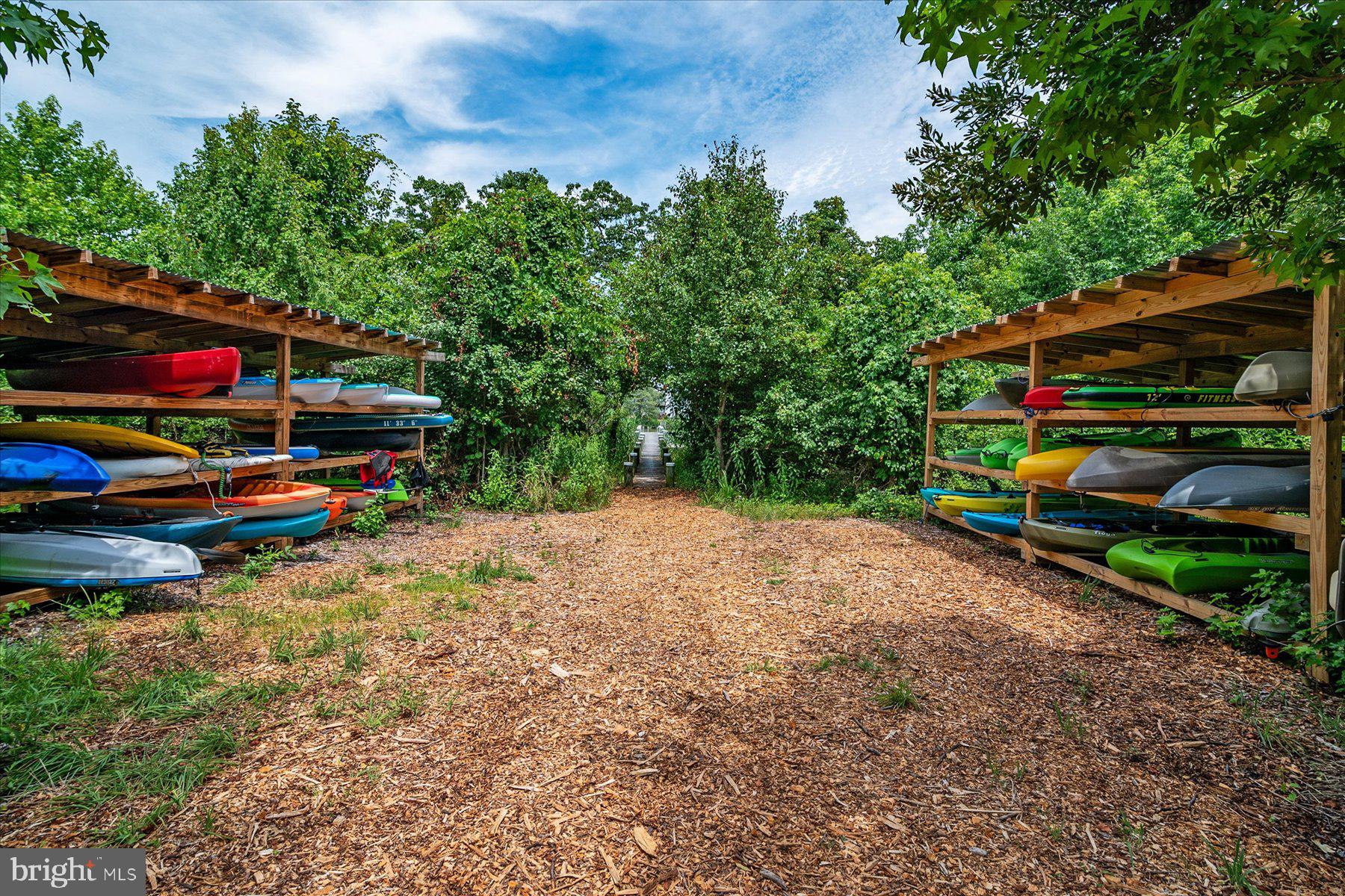 ELLENDALE - Residential