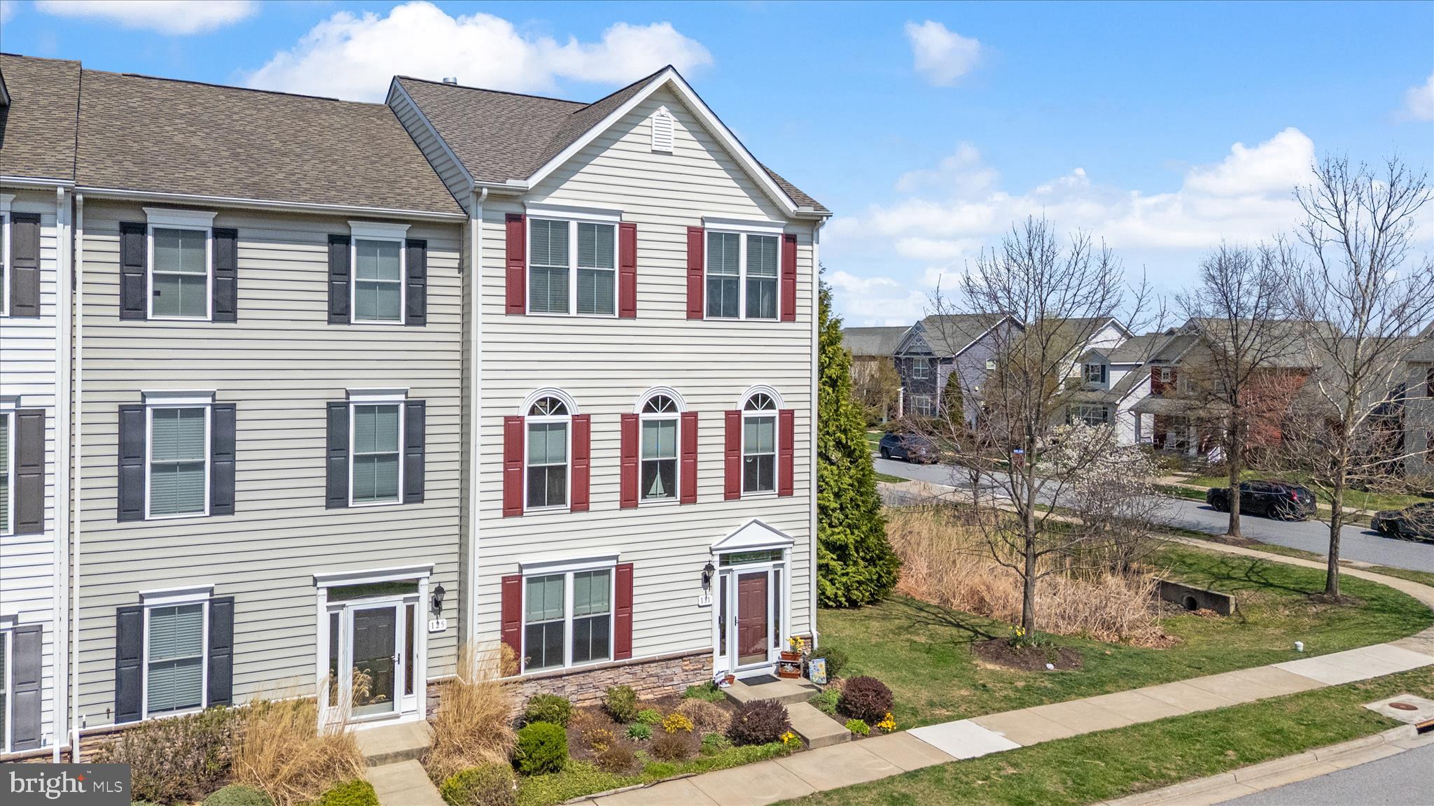 ELLENDALE - Residential