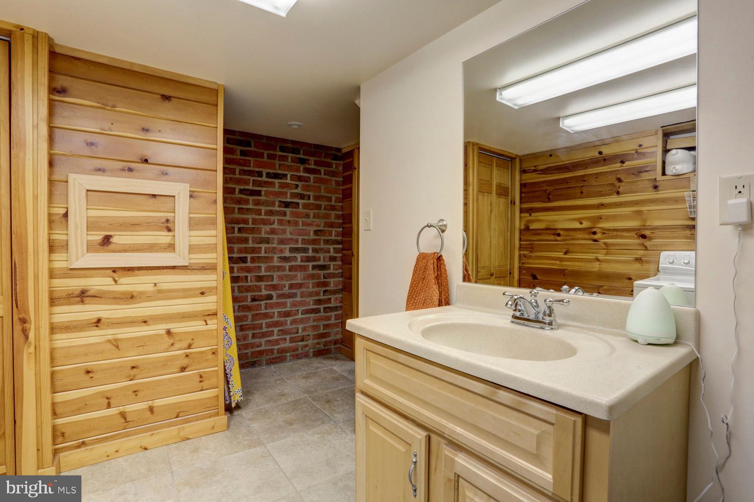 MOUNT JOY BOROUGH - Residential