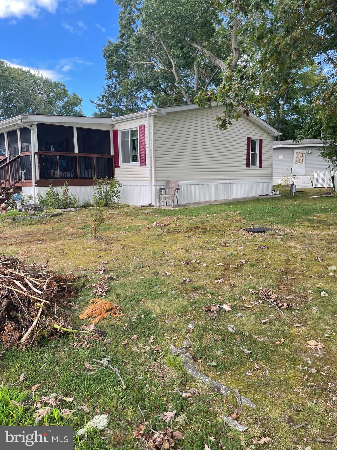 102 CEDAR LANE