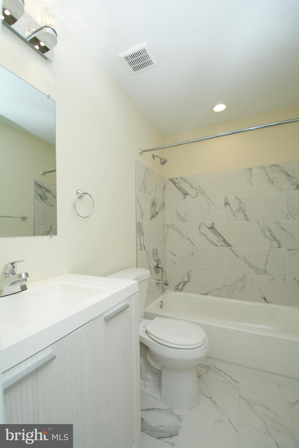 LITTLE ROCKY RUN - Residential