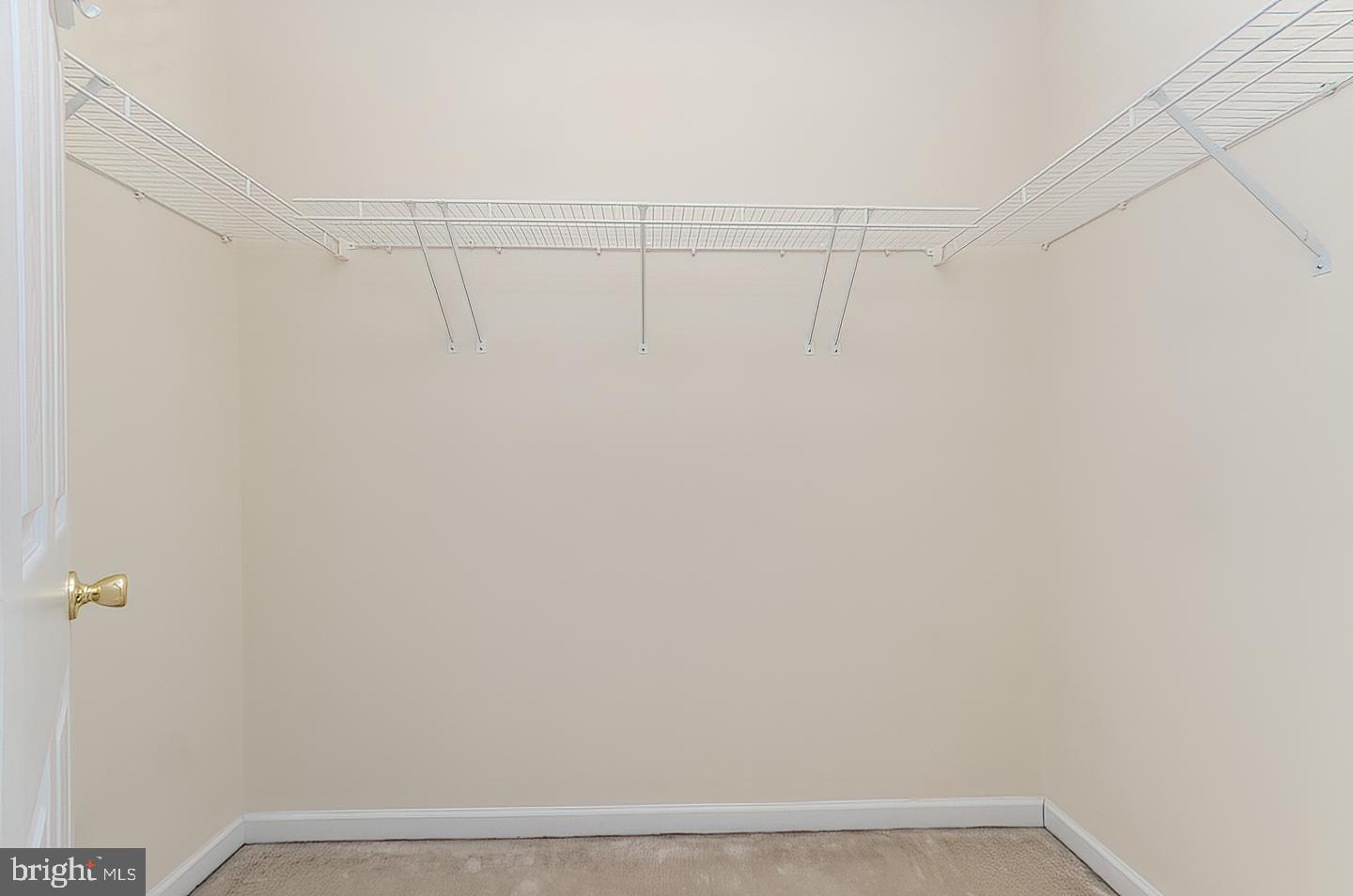 COUNTY GREEN - Residential