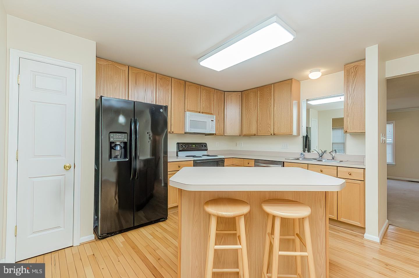 COUNTY GREEN - Residential