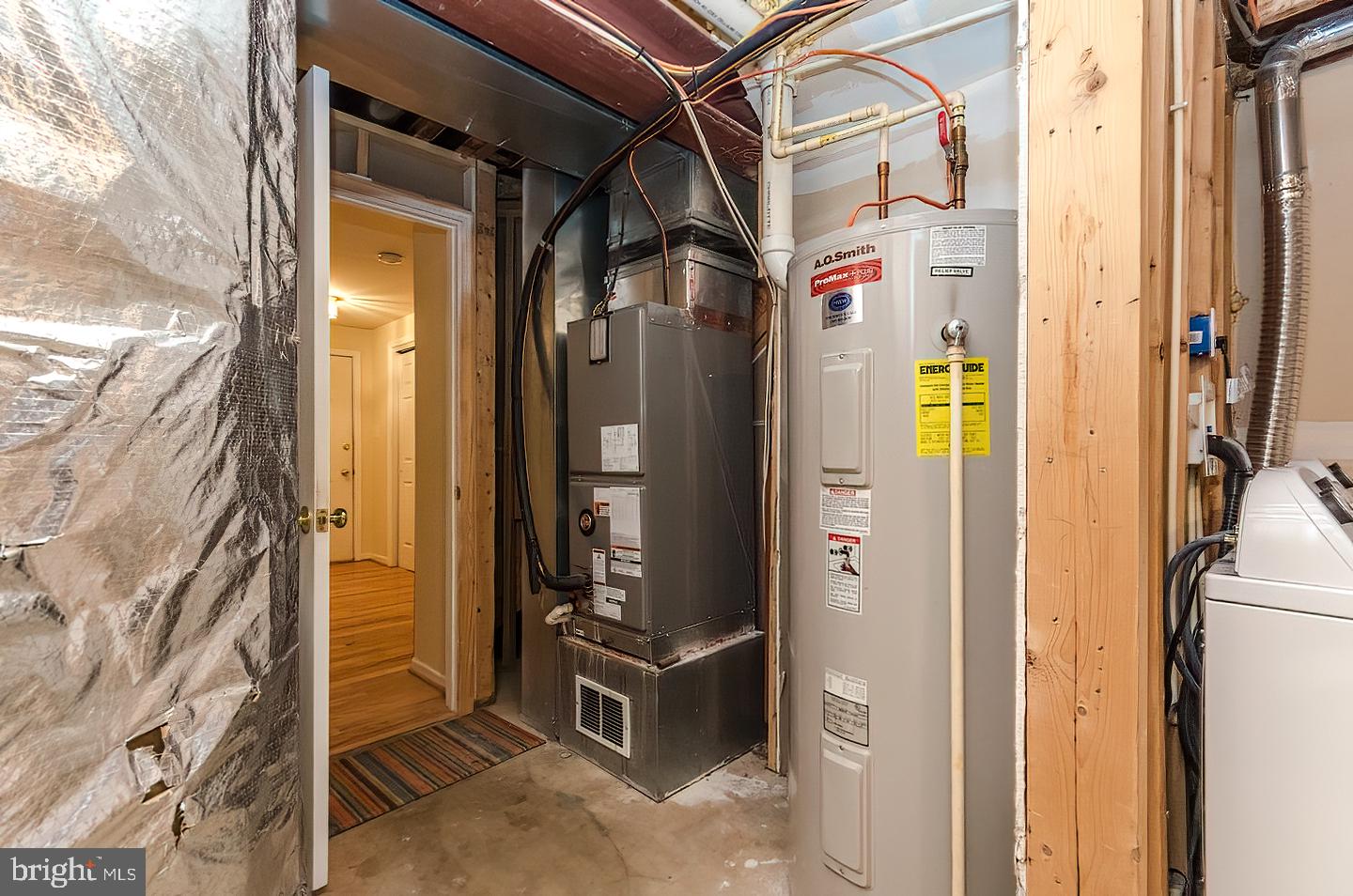 COUNTY GREEN - Residential