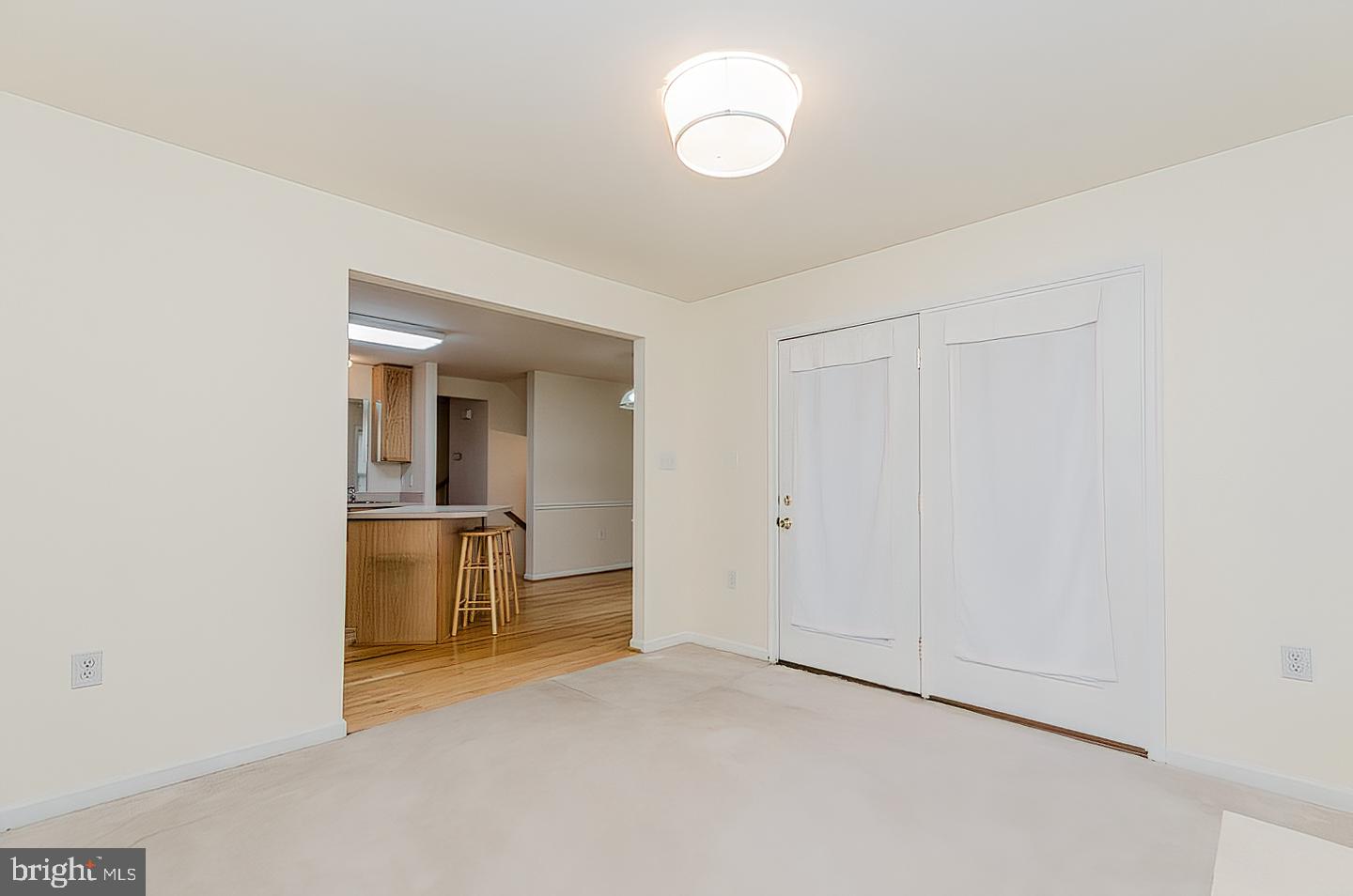 COUNTY GREEN - Residential