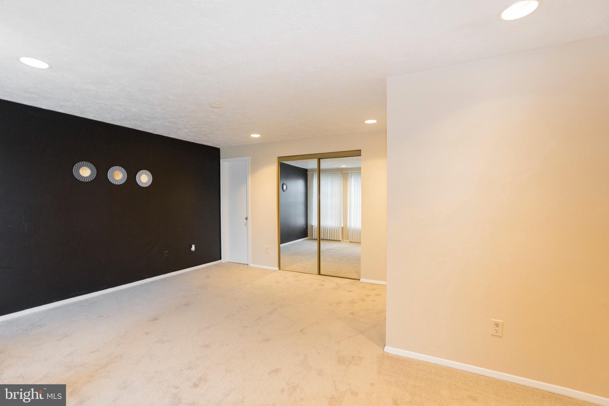 MARLBOROUGH TOWNE - Residential