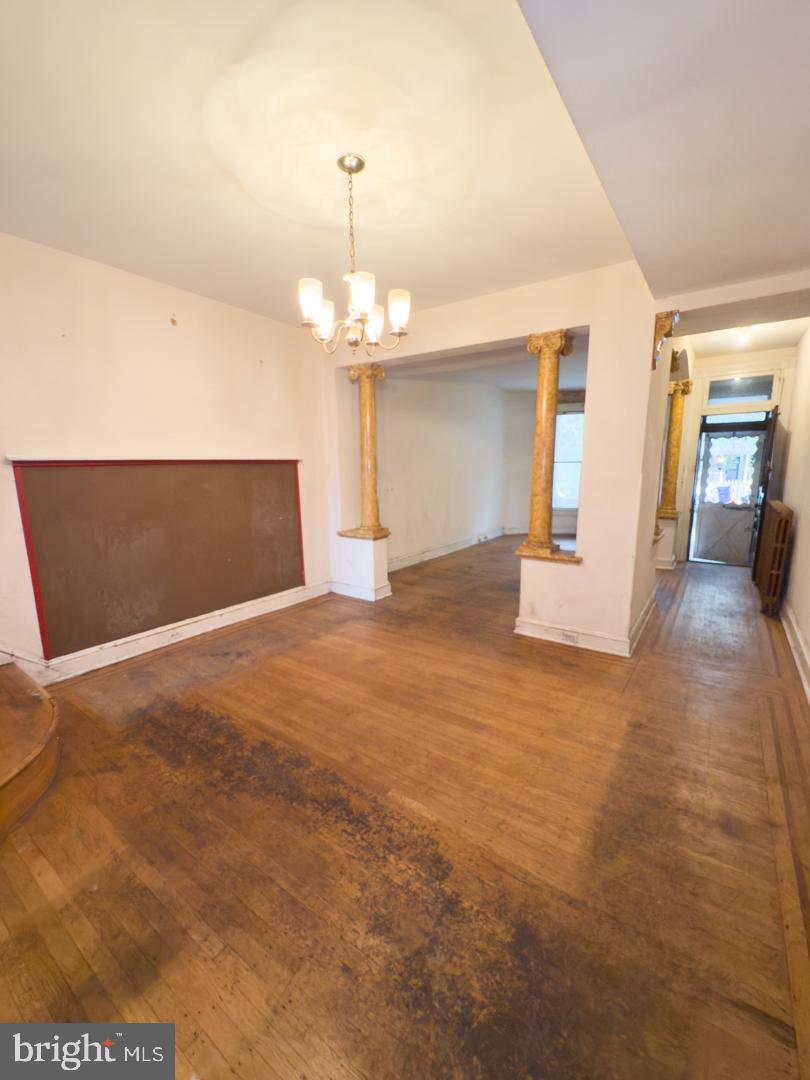 HAMPDEN HISTORIC DISTRICT - Residential