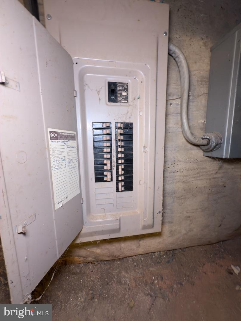 HAMPDEN HISTORIC DISTRICT - Residential