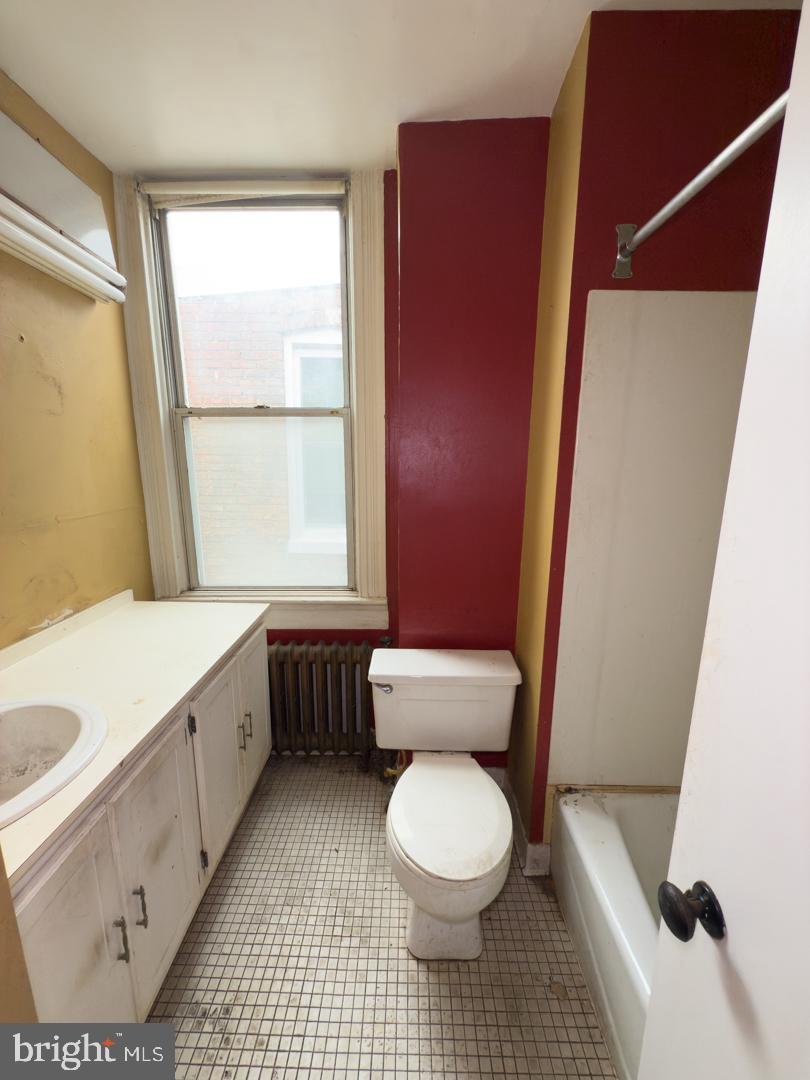 HAMPDEN HISTORIC DISTRICT - Residential