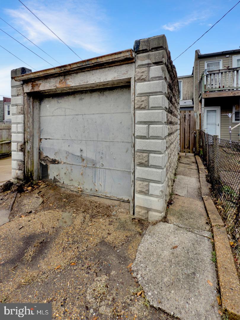 HAMPDEN HISTORIC DISTRICT - Residential