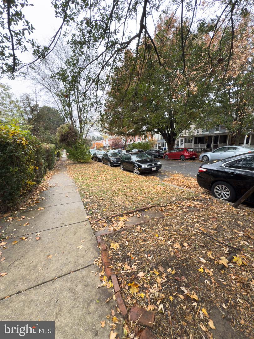 HAMPDEN HISTORIC DISTRICT - Residential
