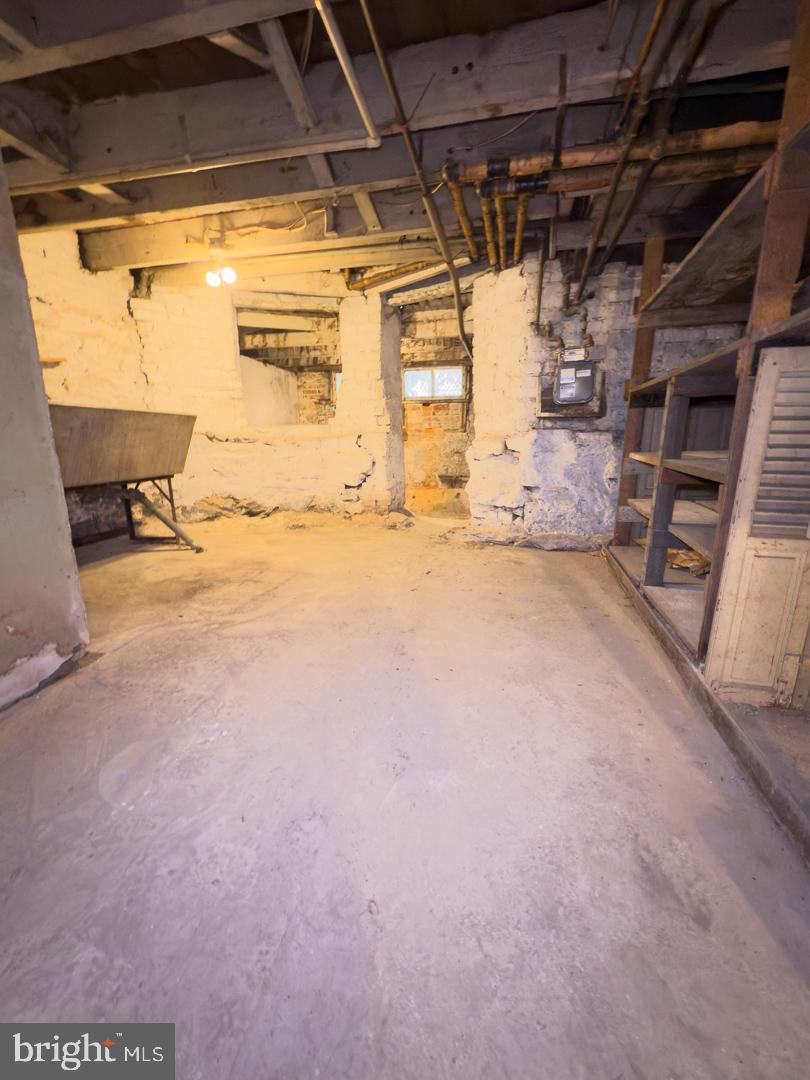 HAMPDEN HISTORIC DISTRICT - Residential