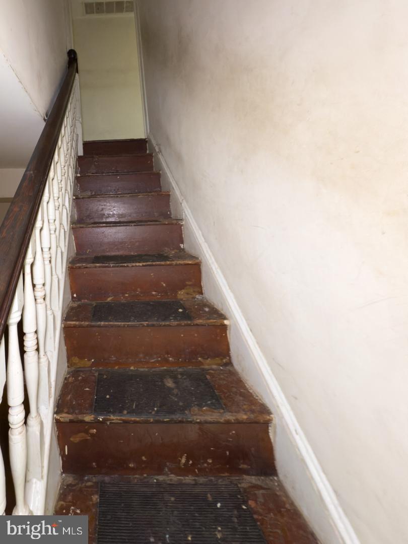 HAMPDEN HISTORIC DISTRICT - Residential