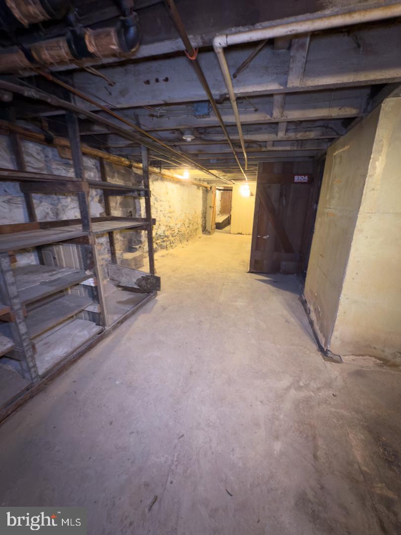 HAMPDEN HISTORIC DISTRICT - Residential