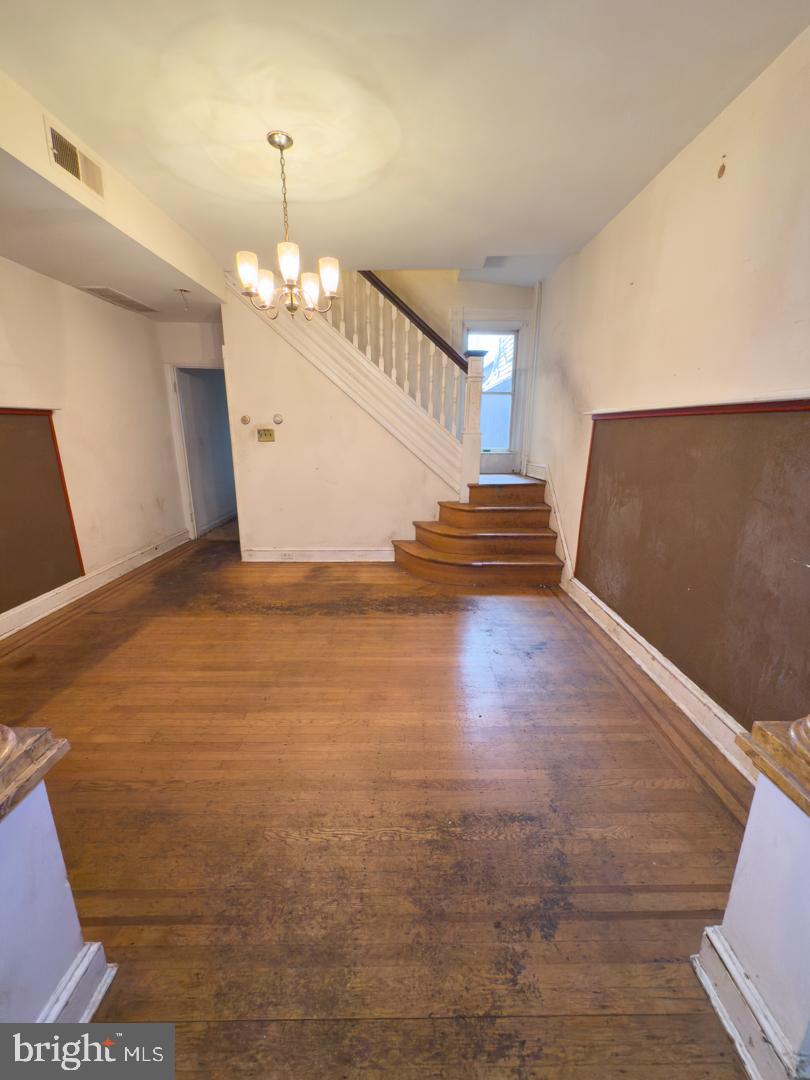 HAMPDEN HISTORIC DISTRICT - Residential