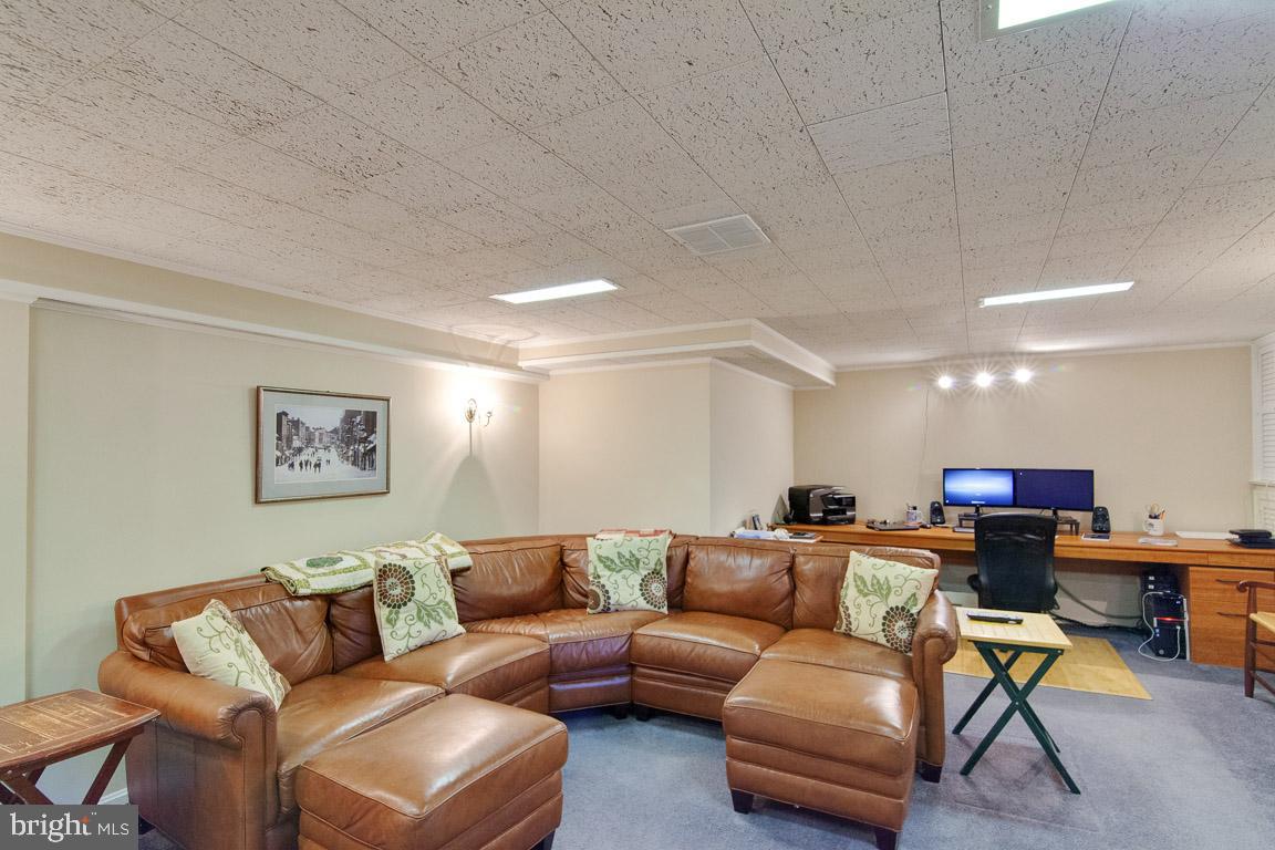 WESTMORE GARDENS - Residential