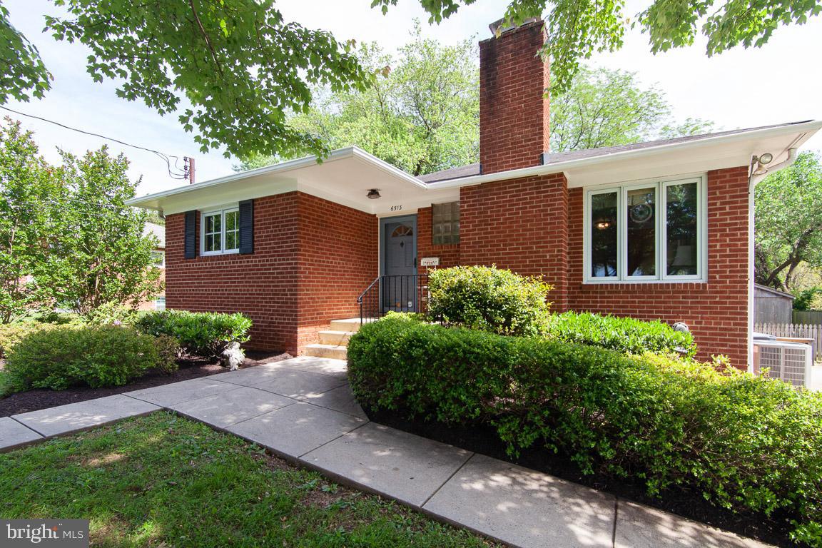 WESTMORE GARDENS - Residential