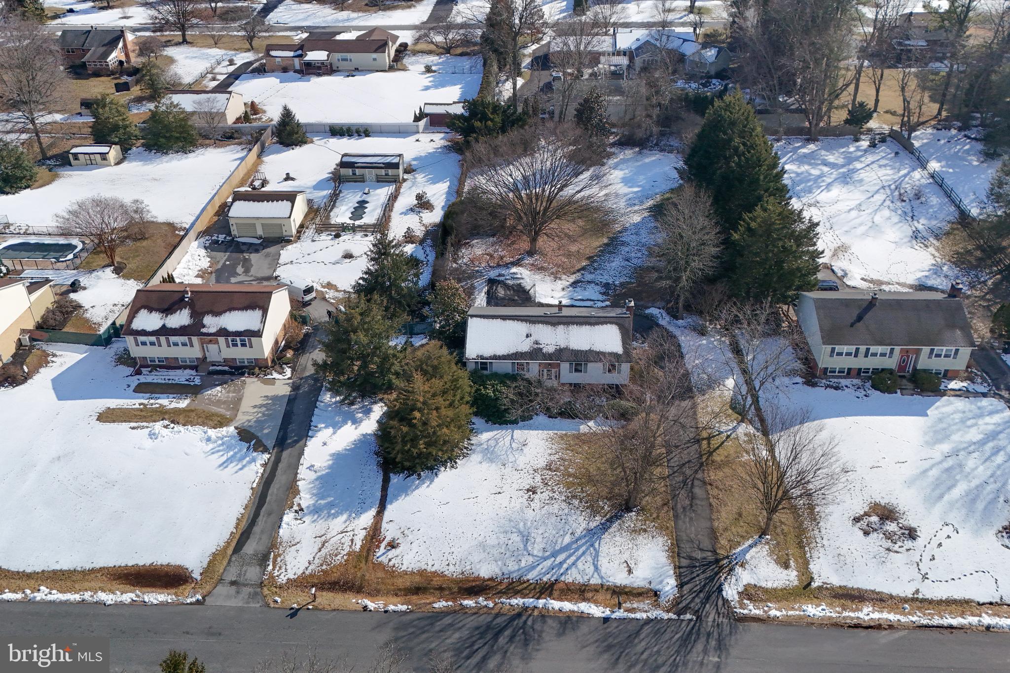 MELODY MEADOWS - Residential