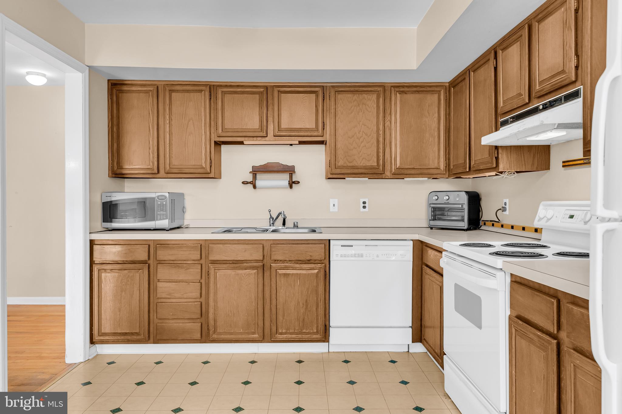 MELODY MEADOWS - Residential