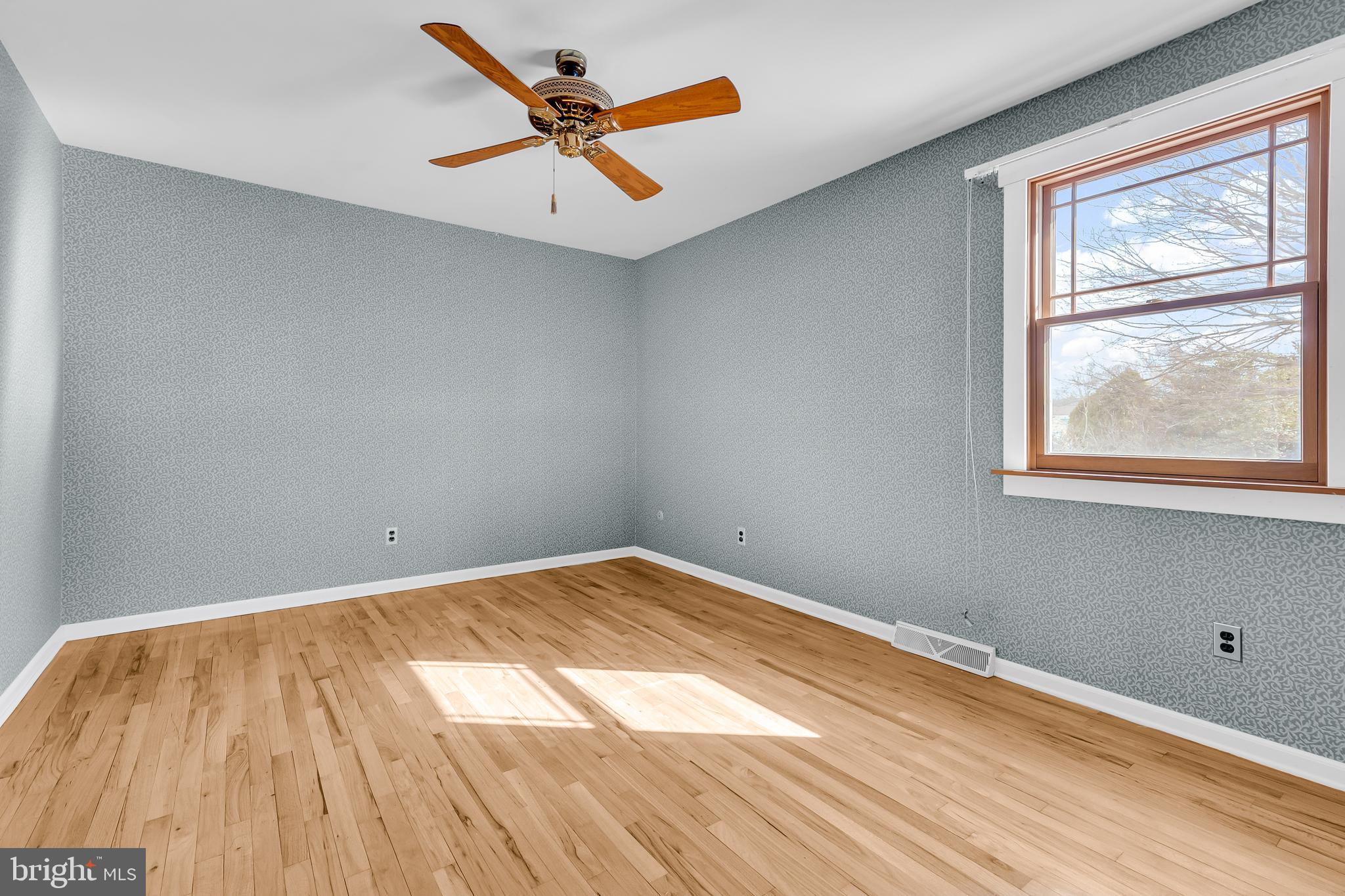 MELODY MEADOWS - Residential