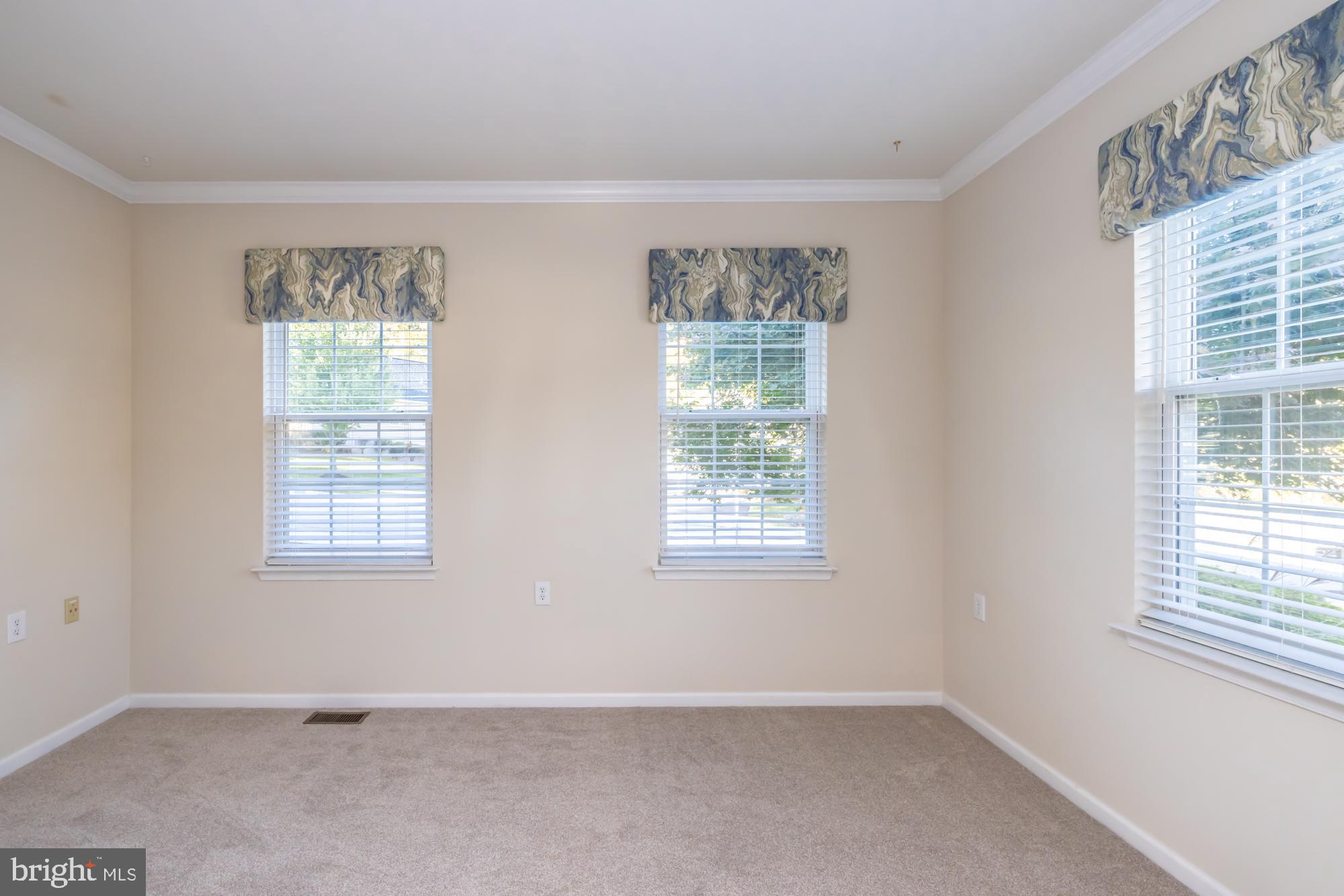 HILLVIEW - Residential