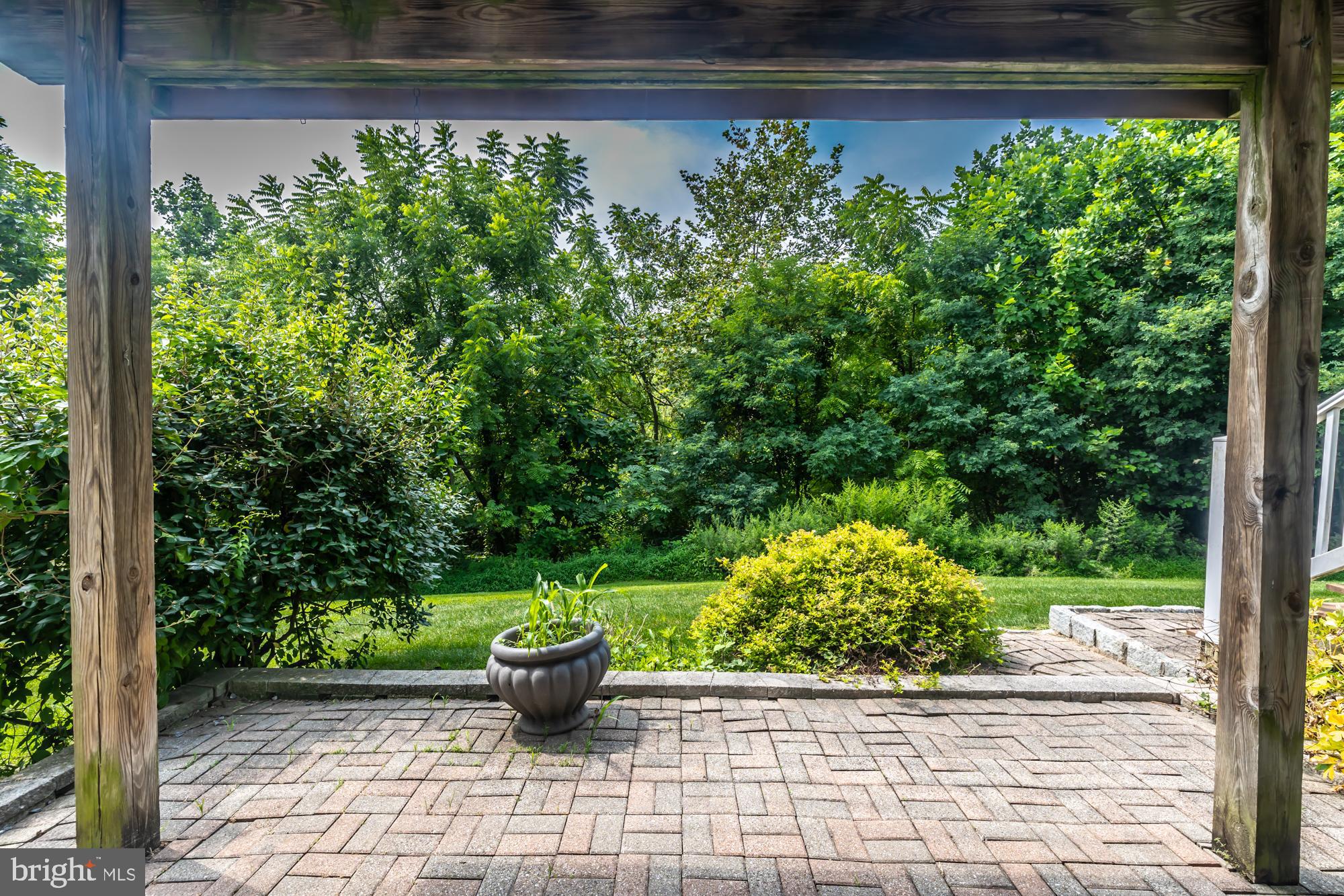 HILLVIEW - Residential