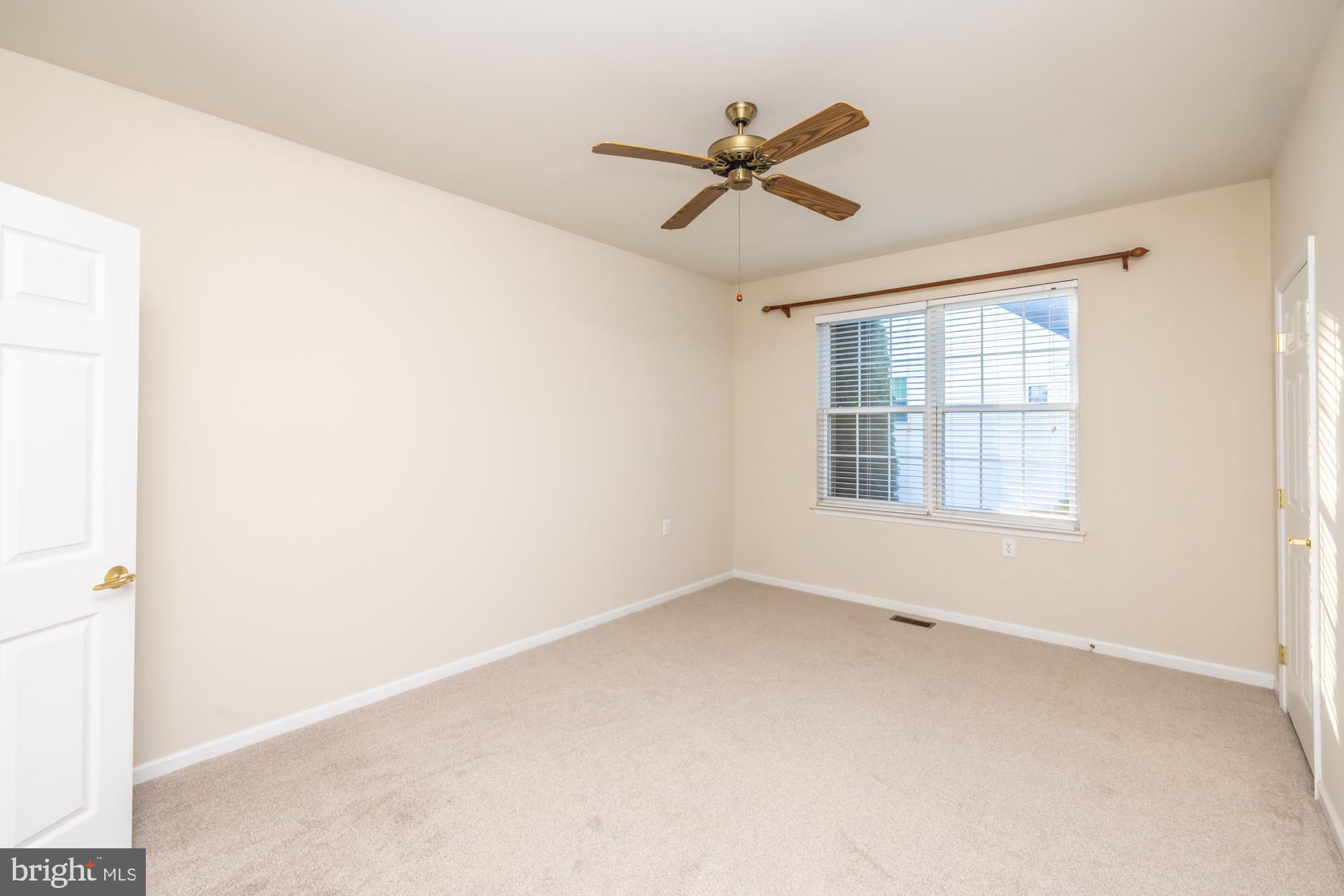 HILLVIEW - Residential