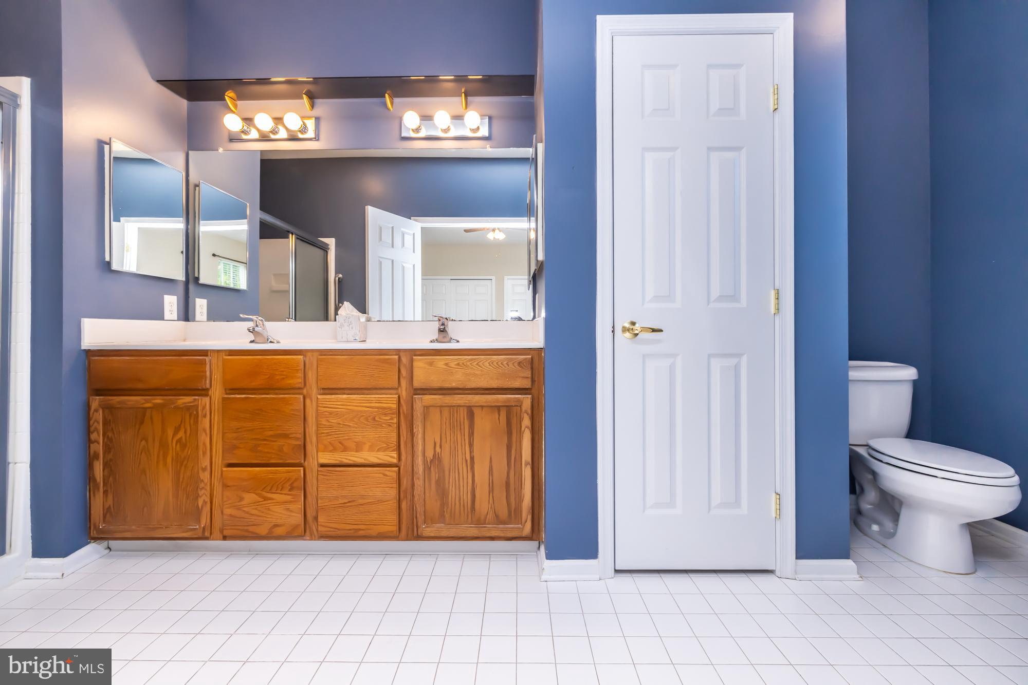 HILLVIEW - Residential