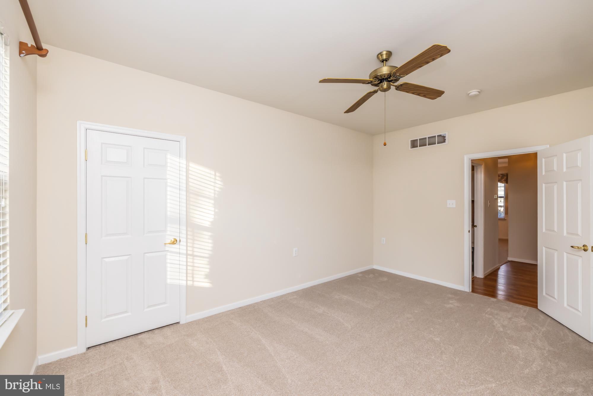 HILLVIEW - Residential