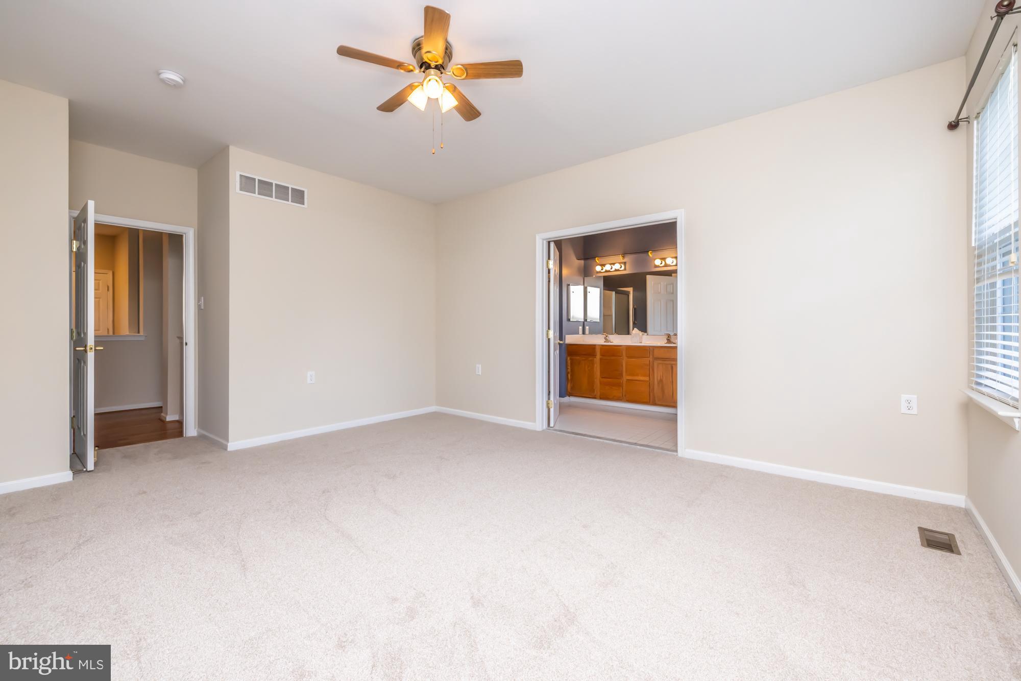 HILLVIEW - Residential