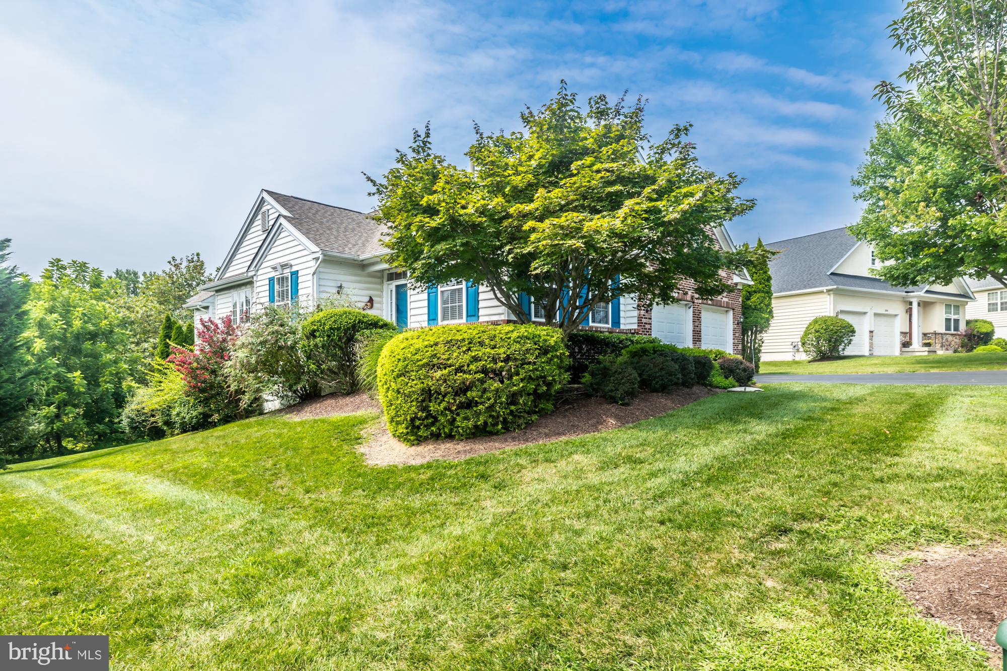 HILLVIEW - Residential