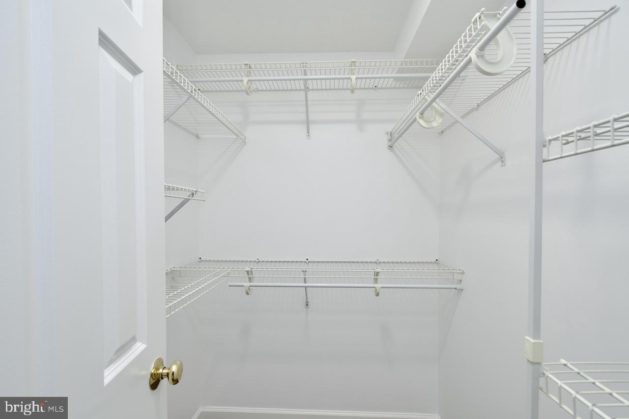 WILTON WOODS - Residential Lease