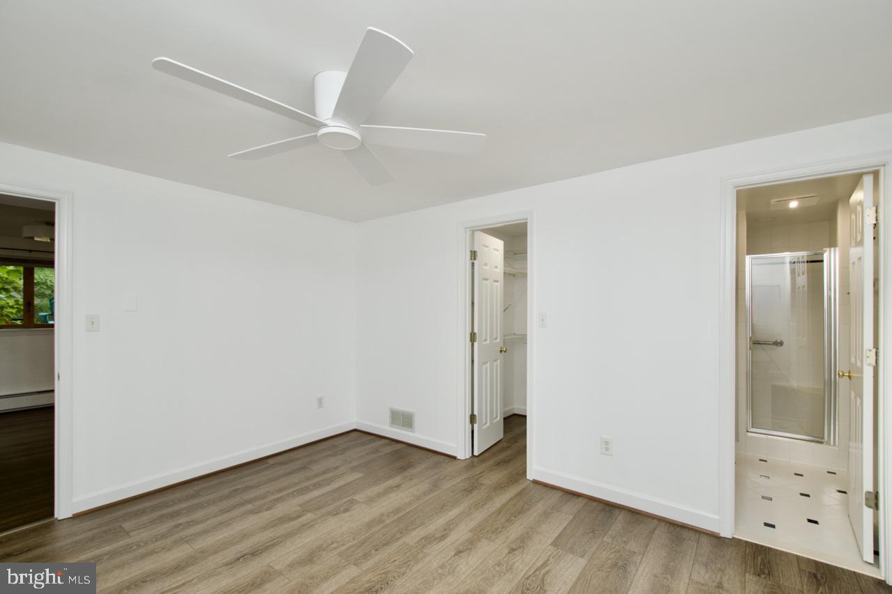 WILTON WOODS - Residential Lease