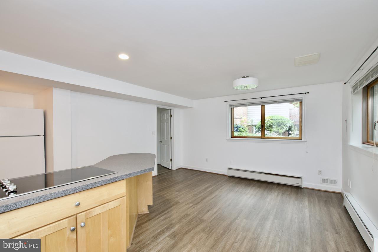 WILTON WOODS - Residential Lease