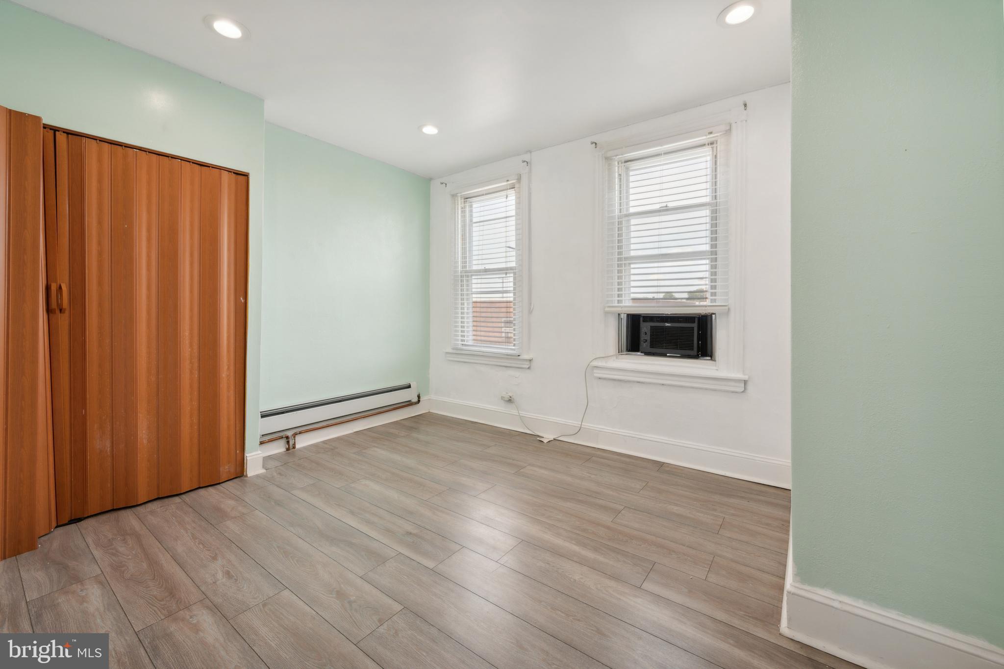 TACONY - Residential