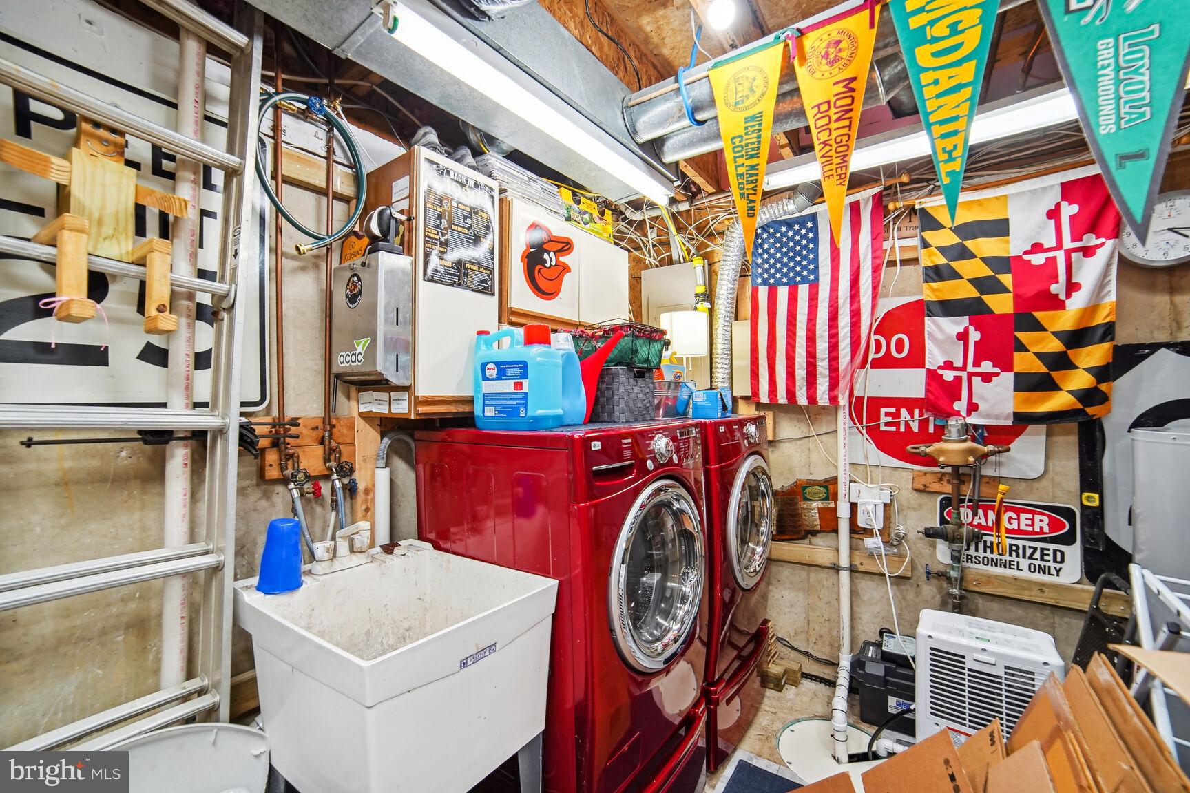 SILVER SPRING CNTRY CLUB - Residential Lease