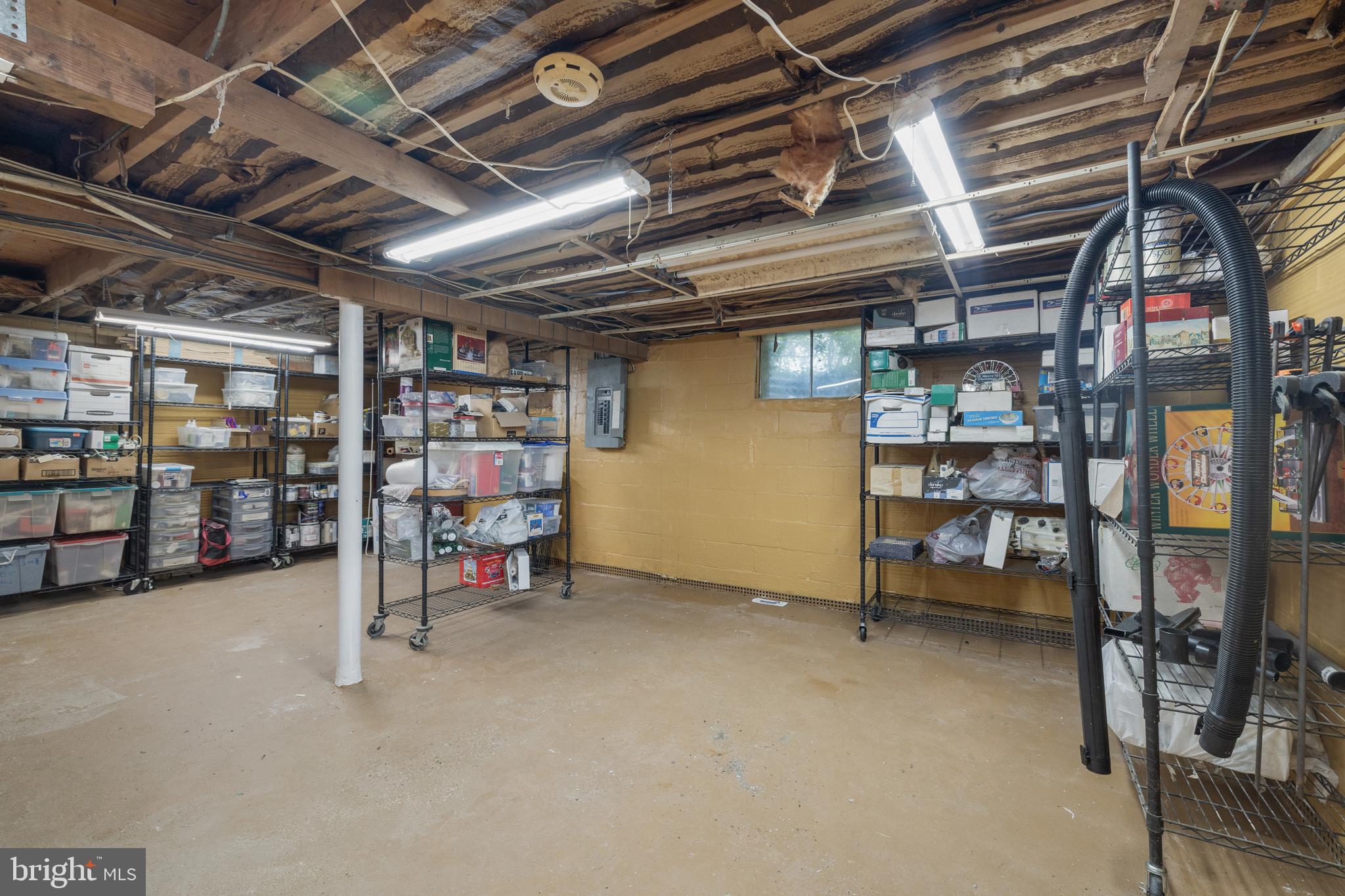 MANHATTAN BEACH - Residential