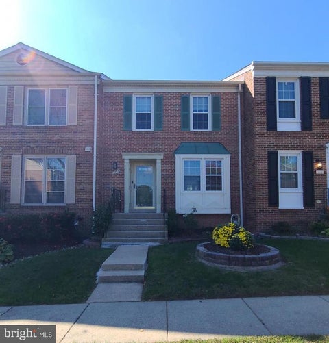 Townhouse For Rent - 12151 Stallion Court<br/> WOODBRIDGE, VA 22192