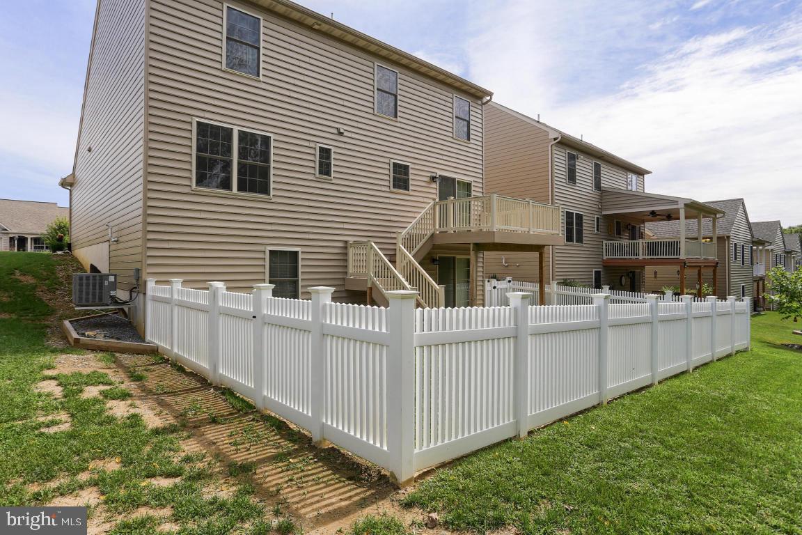 SOUTHERN VILLAGE - Residential